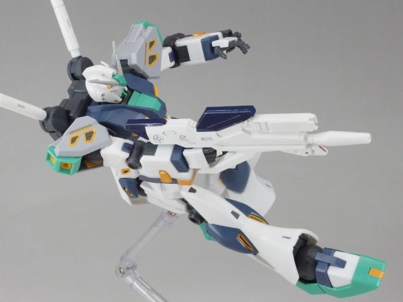 HGUC 1/144 양산형 뉴 건담 소체 가조립 사진_12.webp