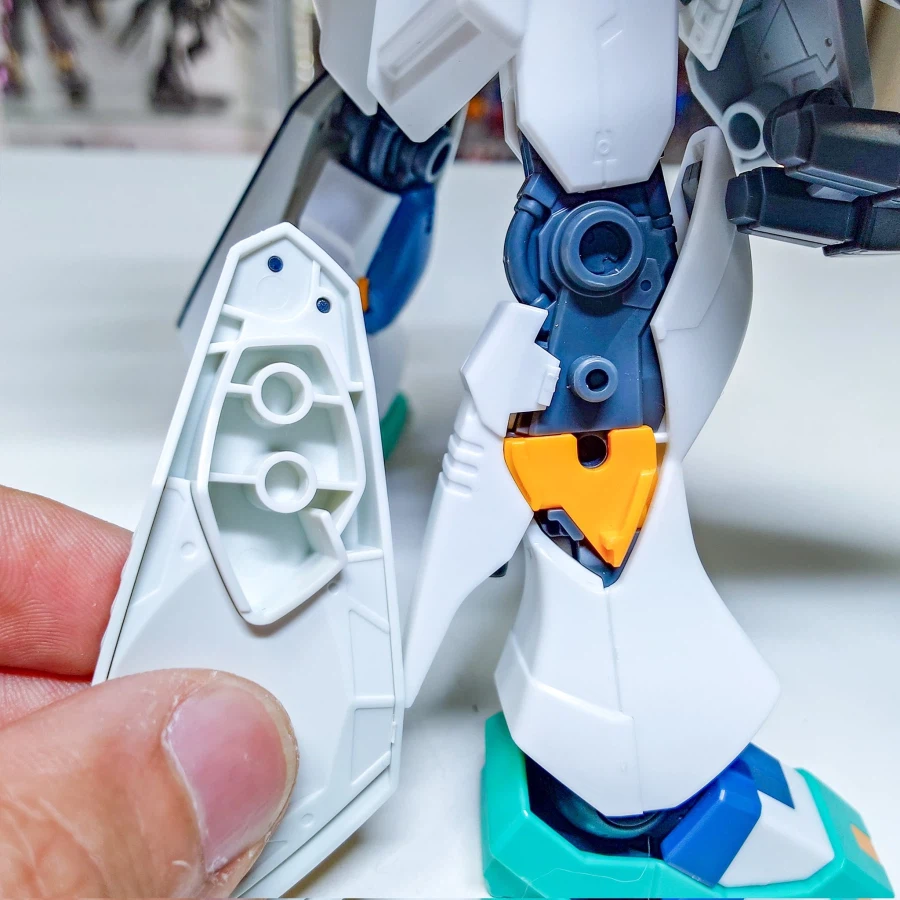 HGUC 1/44 양산형 뉴 건담 소체 + HWS 부위별 조합 여부_3.webp
