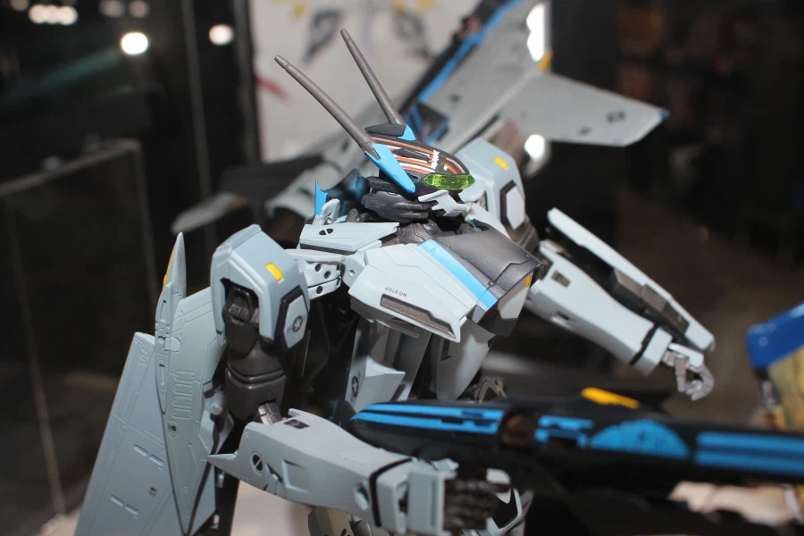 [반다이] DX 초합금 VF-25 메사이어 발키리 탑건 매버릭 Ver 전시 2_8.webp