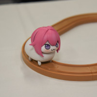 [아미아미] 승리의 여신: 니케 - 움직이는 전동 도로롱 작동 영상