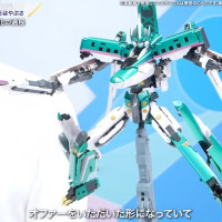 [반다이] 초합금혼 신칸센 변형로보 신카리온 E5 하야부사 변형 소개 영상