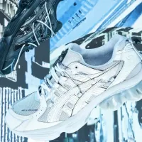 요아소비 아식스 콜라보 GEL-KINETIC FLUENT Y