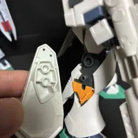 HGUC 1/144 양산형 뉴 건담 소체 + HWS 장갑 조합 사진