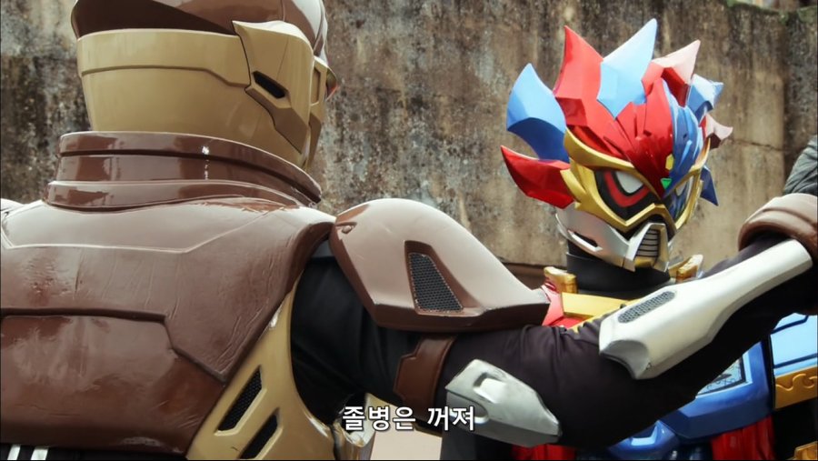 [현랑] 가면라이더 에그제이드 32화 (TVA 1280x720 x264 AAC).mkv_20190214_192412.064.jpg
