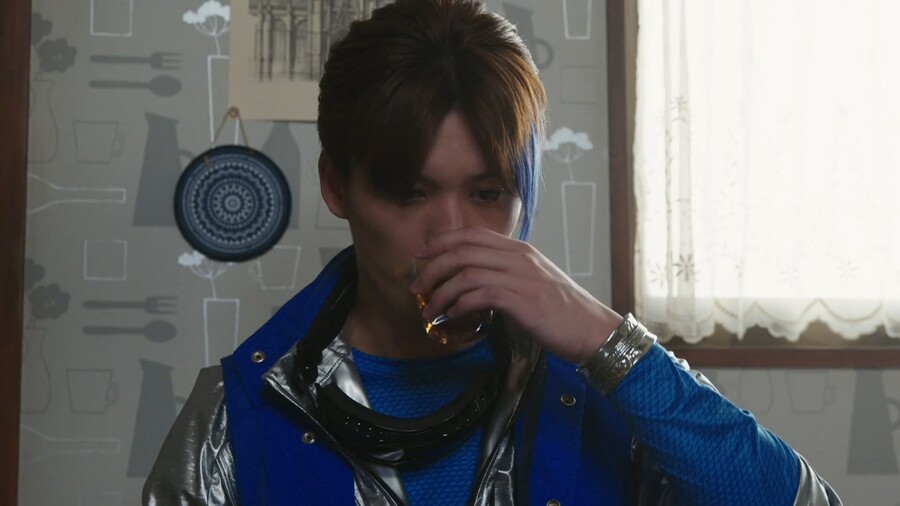 Kamen Rider Zi-O - 44 .mkv_20190925_211007.333.jpg