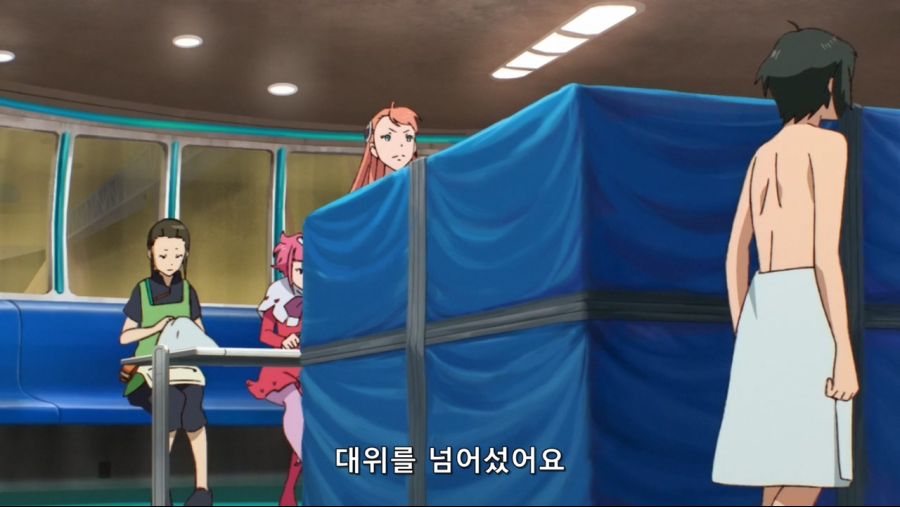 Gundam G no Reconguista - 16 (BD 1280x720 x264 AAC).mp4_20200622_162700.305.jpg