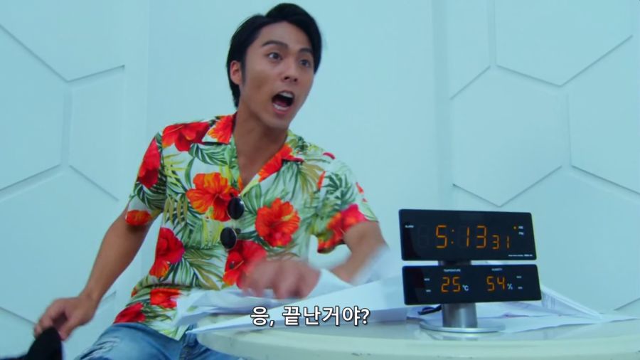 [THISFILEHASNOSUBS] Kamen Rider Ex-Aid - 41 [941FEB35].mkv_20231122_180853.868.jpg