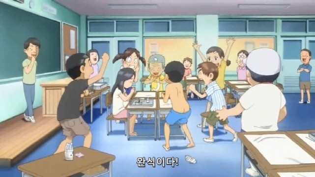[괴짜가족]잘 먹는 장면_6.jpg