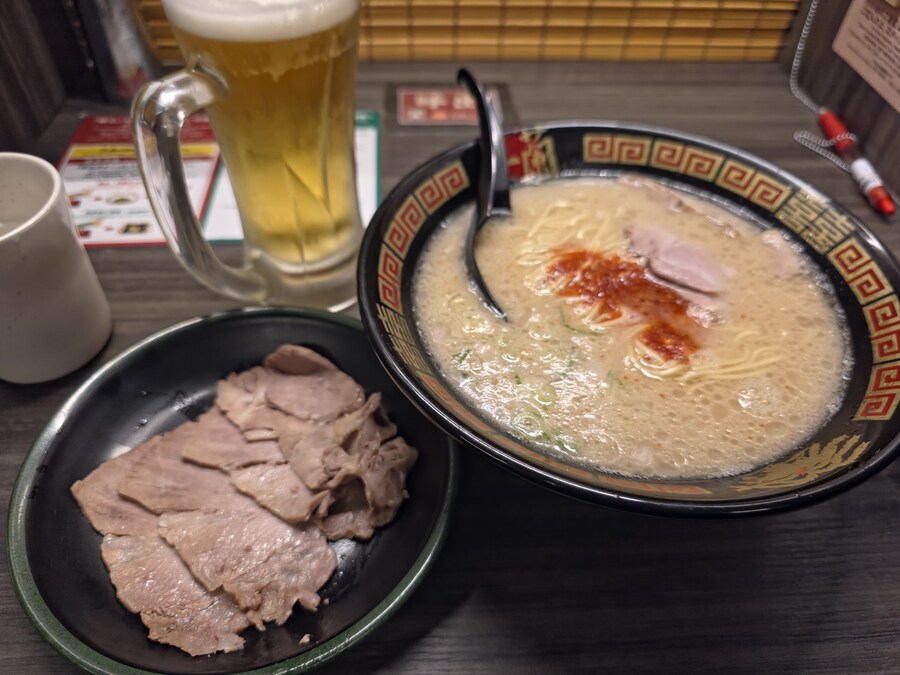 @) 샤니 라이브 끝나고 밥먹구 숙소 옴_3.jpg