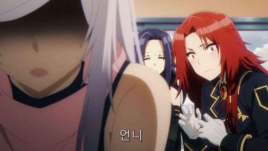 속옷 사는 걸 반대하는 언니에게 설득하는 동생_19.jpg