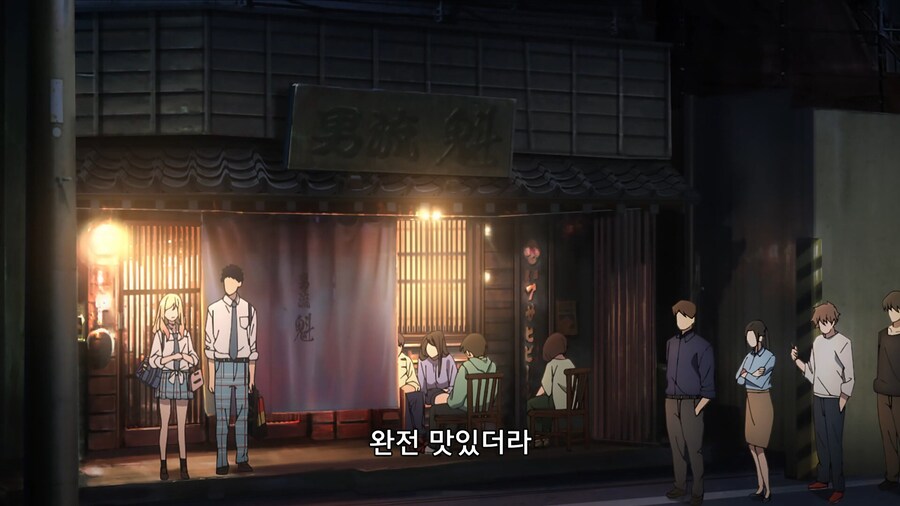 비스크돌]길거리에서 오타쿠 토크를 하면 안되는 이유_1.jpg