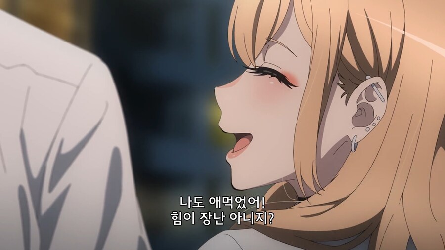 비스크돌]길거리에서 오타쿠 토크를 하면 안되는 이유_9.jpg