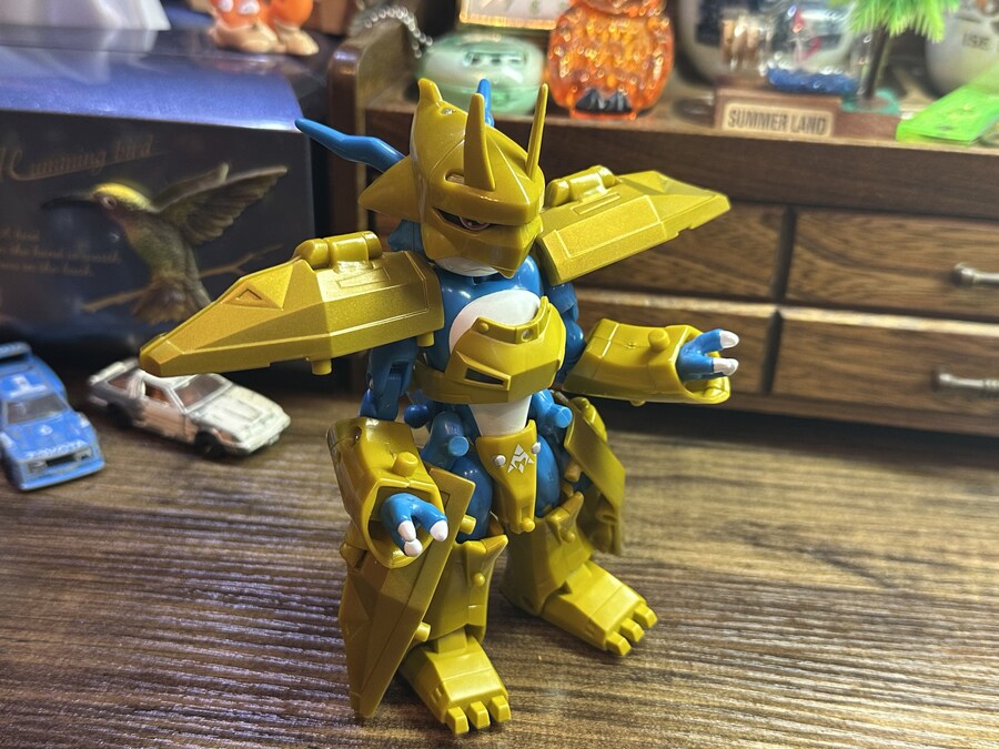 디지몬]브이몬 캡슐진화 장난감_1.jpg