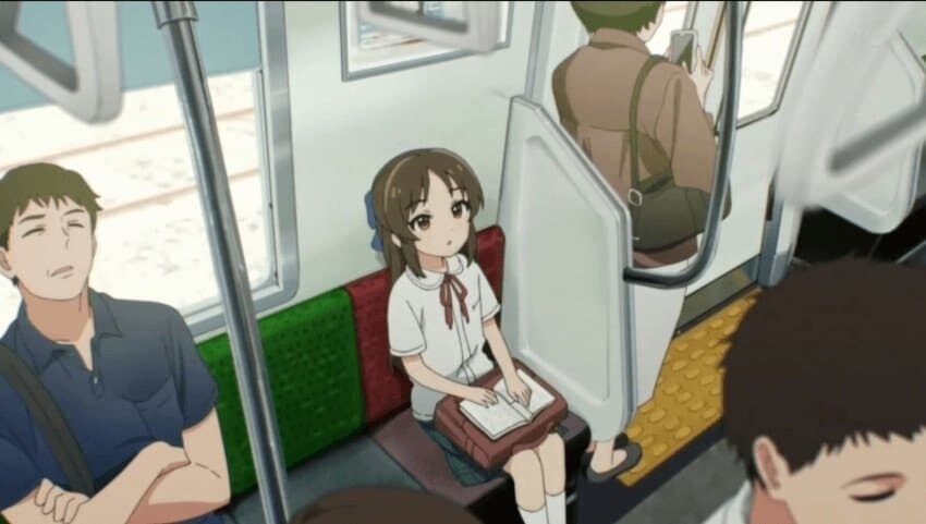 @)