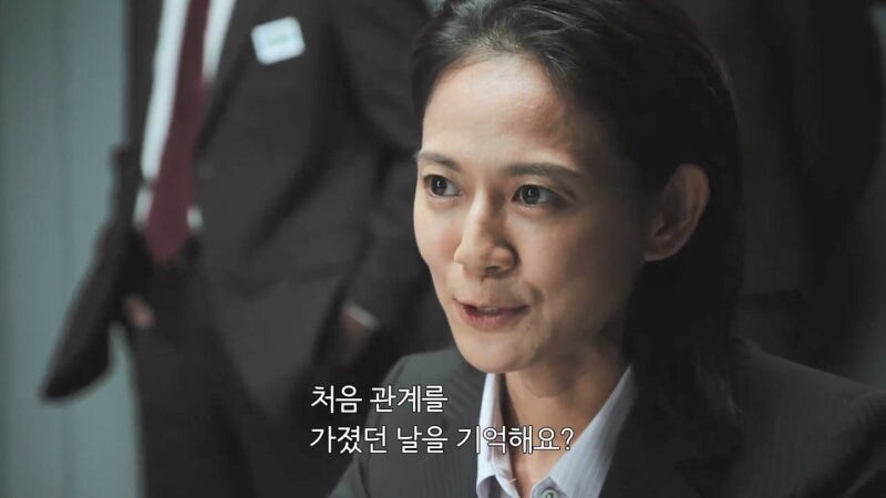 여자로서 인생이 망가진 여성경찰_8.jpg
