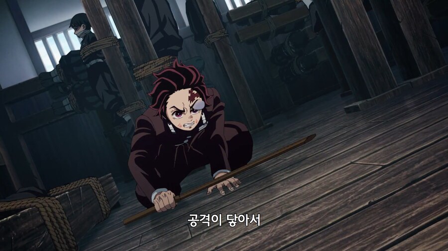 귀멸의칼날]이유있는 폭력이 탄지로를 덮친다_12.jpg