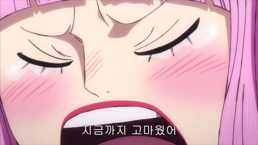 원피스) 미호크 곁을 떠나는 페로나_56.jpg