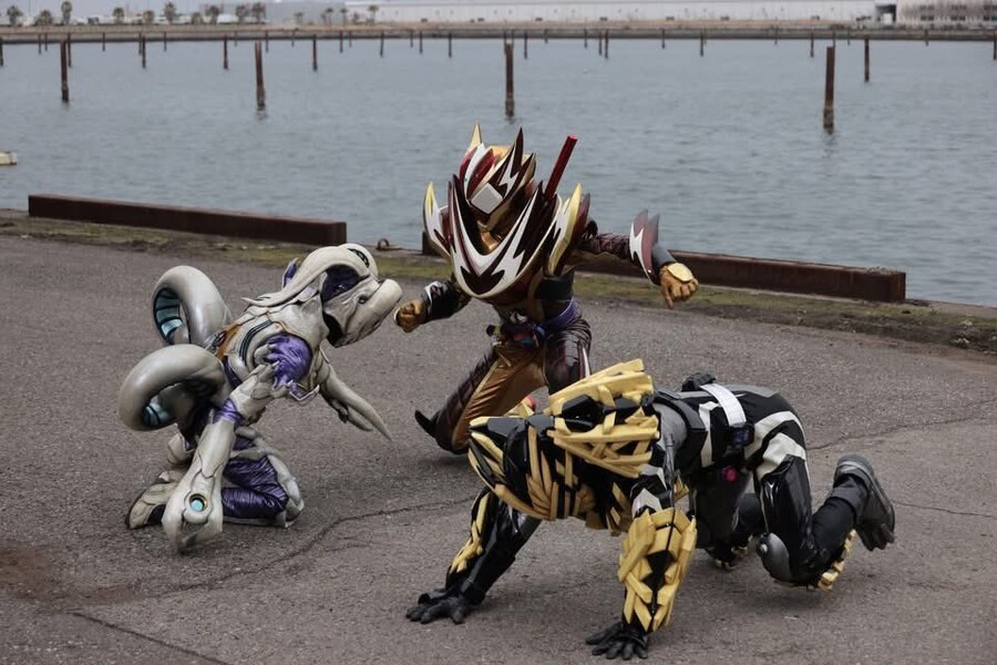 가면라이더)선행컷 풀릴수록 웃음벨이네_2.jpg