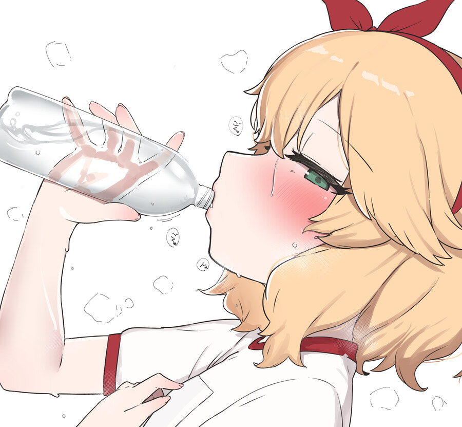 @) 물 마시는 모모카_1.jpg