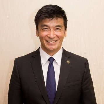 현직이 가장 특히한 울트라맨 출신 배우_5.jpg
