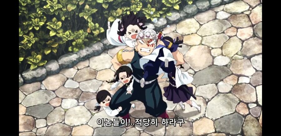 (귀멸) 시노부가 있었으면 어떻게 됐을지 궁금한 상황_1.jpg