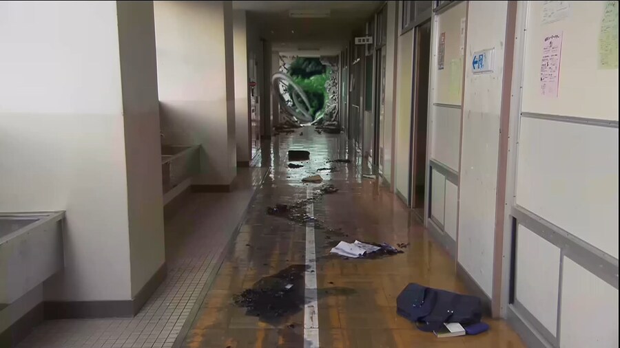 노빠꾸 하드코어 특촬 생물혜성 Woo_6.jpg