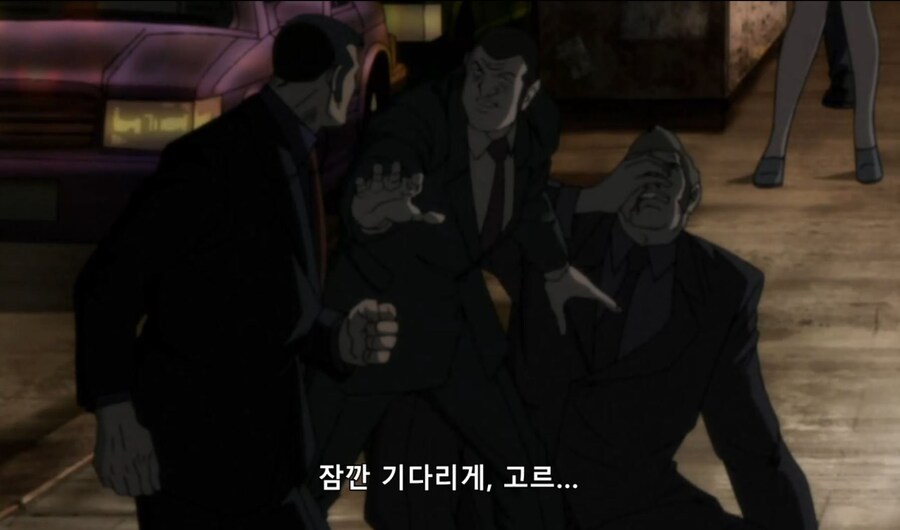 고르고13) 내 등 뒤에 서지 마라_6.jpg