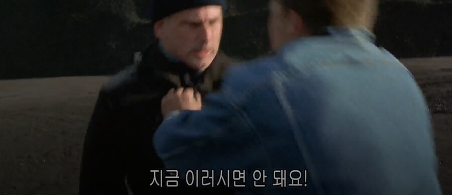 마가릿 대처를 대차게 깐 성장 영화_7.png