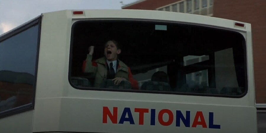 마가릿 대처를 대차게 깐 성장 영화_17.png