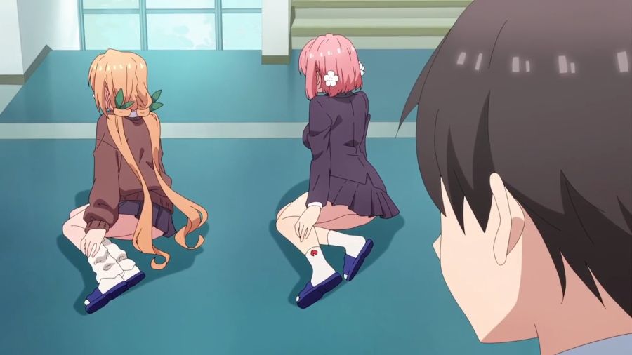 [100명의그녀]남학생 앞에서 애교를 부리는 여학생들_3.png