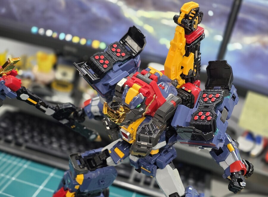 메탈카드봇)솔리드혼 이 부분은 신의 한수네_2.jpg