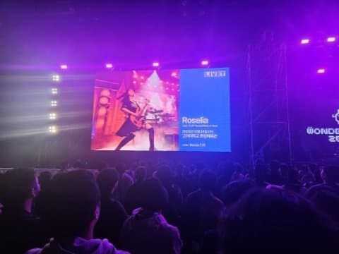 뱅드림)원더리벳서 홍보중인 다음 라이브_1.jpg