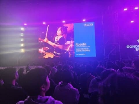 뱅드림)원더리벳서 홍보중인 다음 라이브_2.jpg