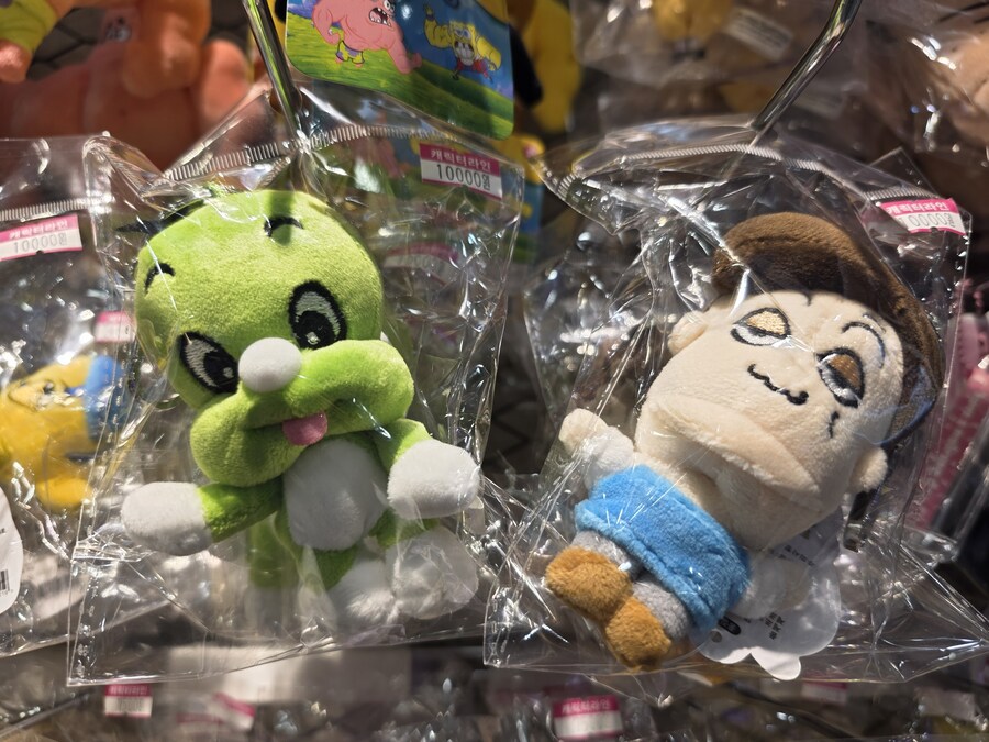 스압) 서면 삼정타워 굿즈 구경_18.jpg