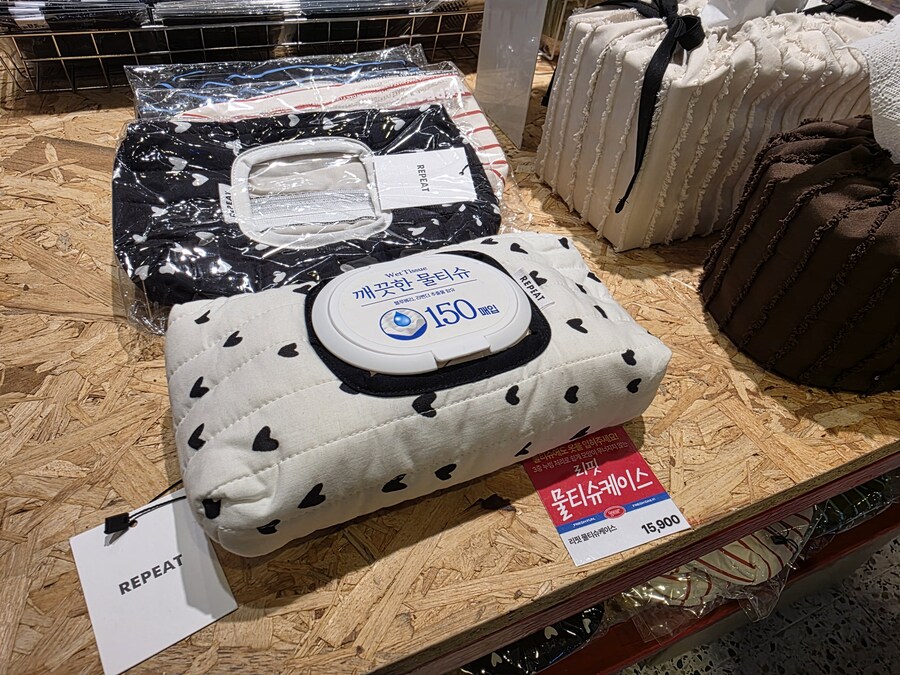 스압) 서면 삼정타워 굿즈 구경_28.jpg