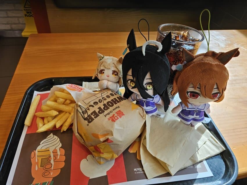 [말딸] 선샌니 역시 국밥보다는 와퍼에용_1.jpg