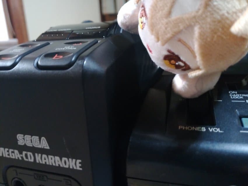 [말딸] 선샌니 이게 세가 노래방 기계래용_1.jpg