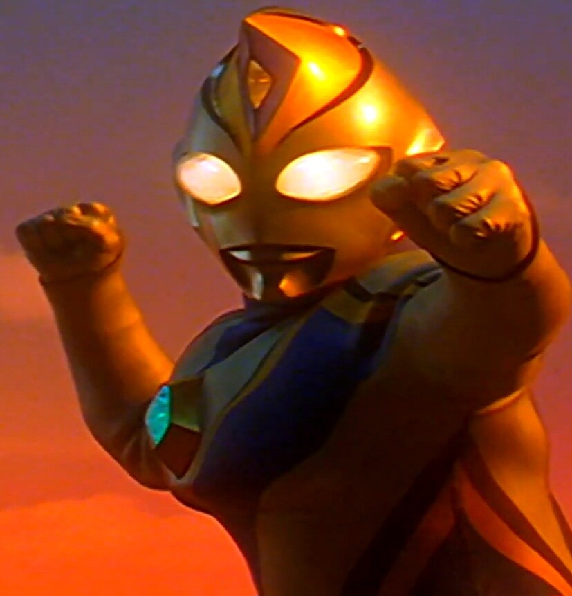 울트라맨)시미즈 카즈야 슈트 액터 담당 배역 모음집_9.jpg