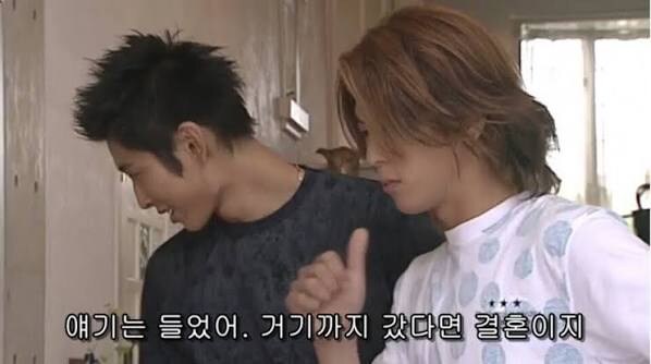 순애)꽐라가 된 직장동료 바래다주다가 위에 넘어짐.manga_11.jpg