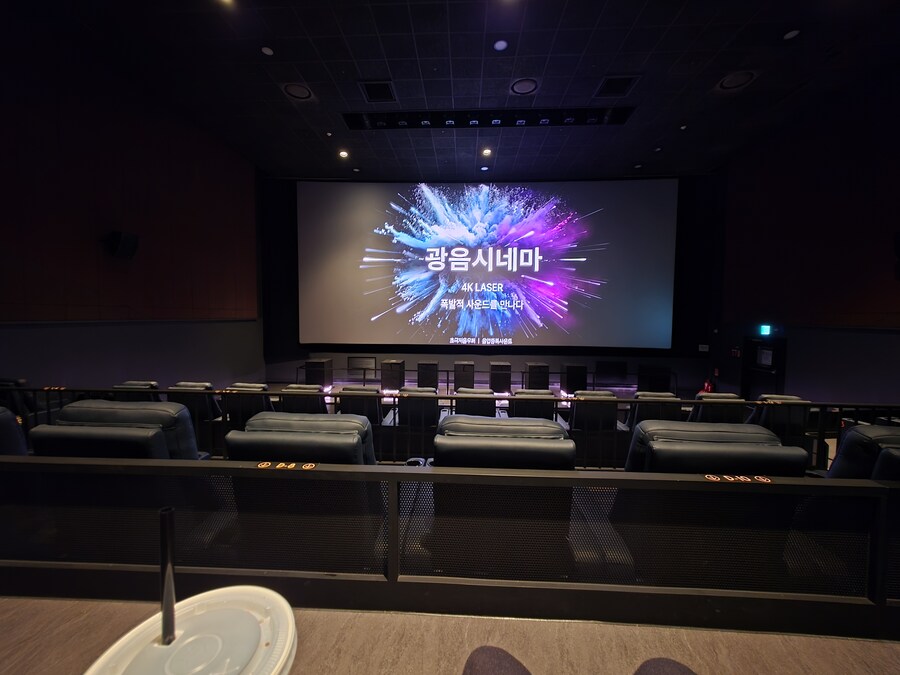 주토피아2 재밌게봄_3.jpg