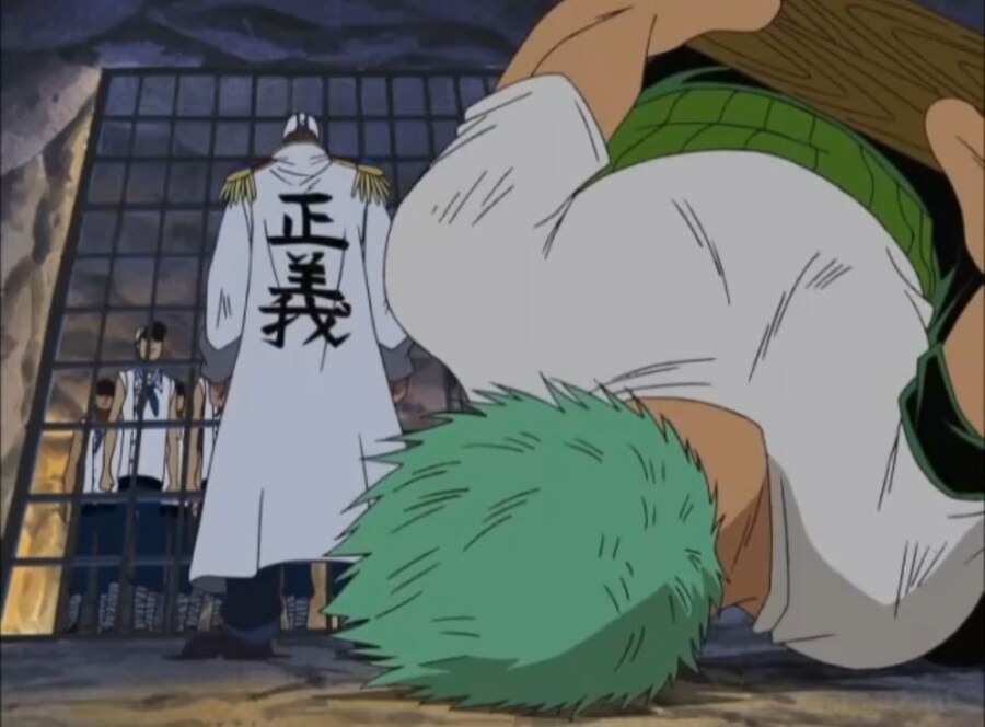 원피스) 해군에 고문당해 모든 것을 실토하는 조로_1.png