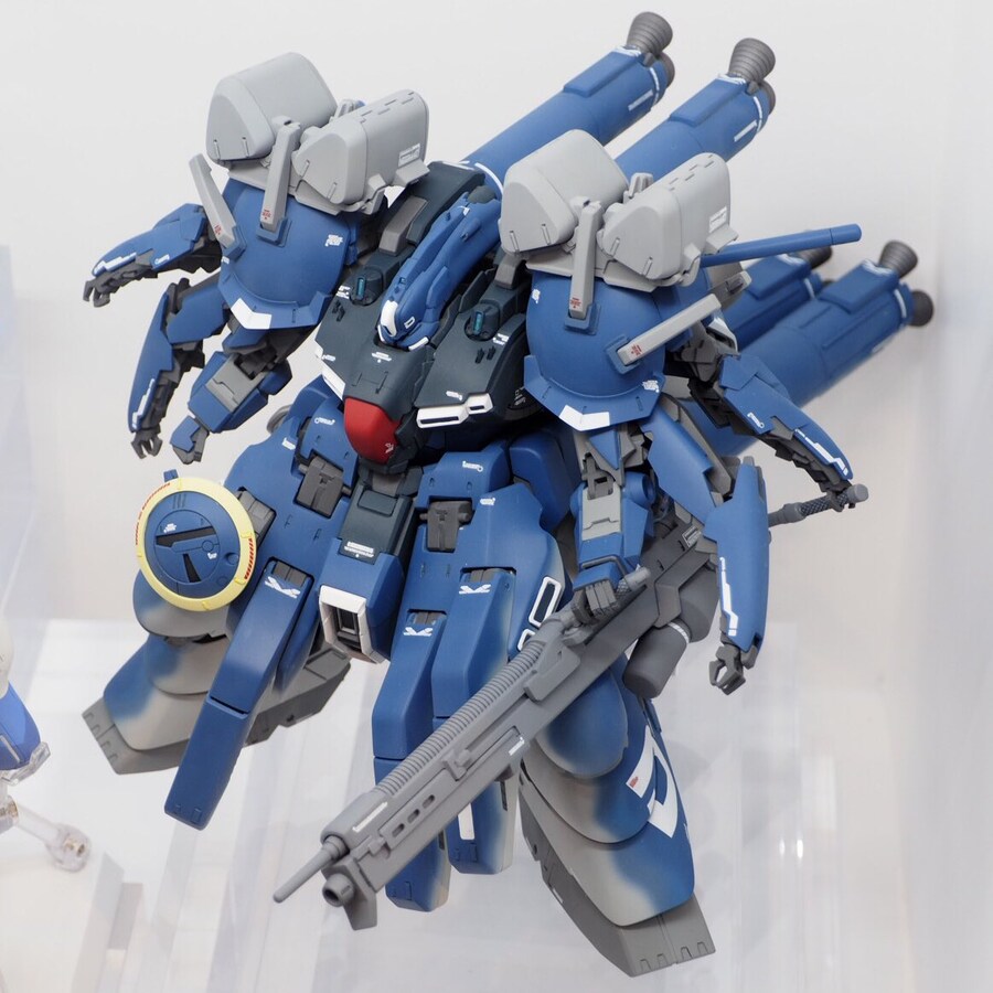 버려졌을게 분명한 MS 장난감_1.jpg