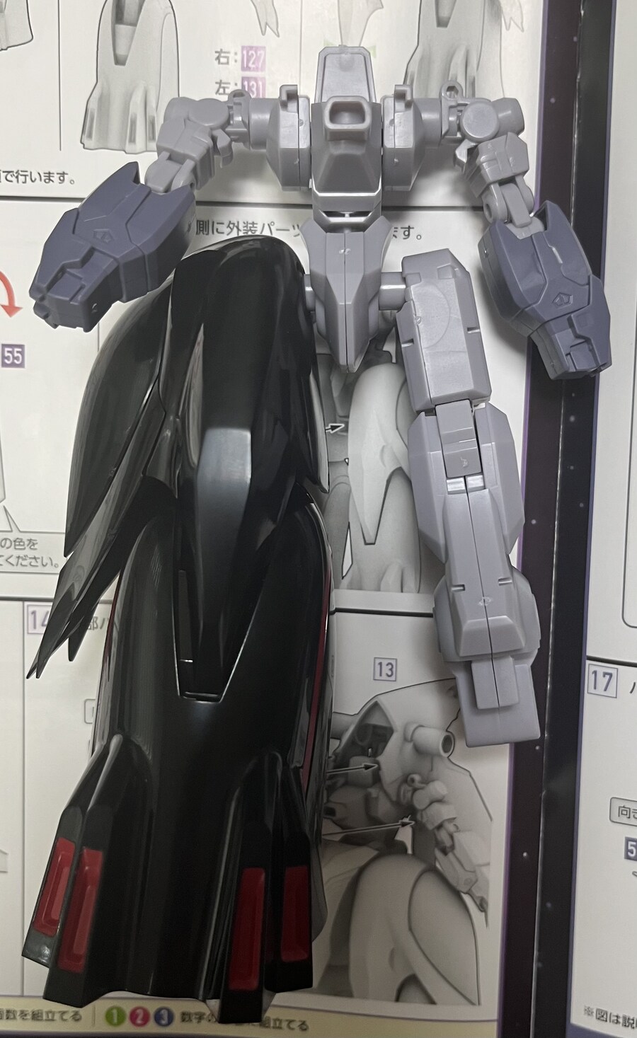 (프라모델) 이렇게 보니까 블랙사레나 장갑이 실감된다._1.jpg