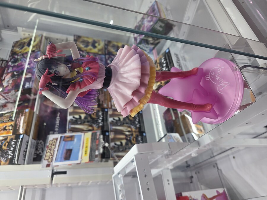 뽑기기계 피규어 구경_1.jpg