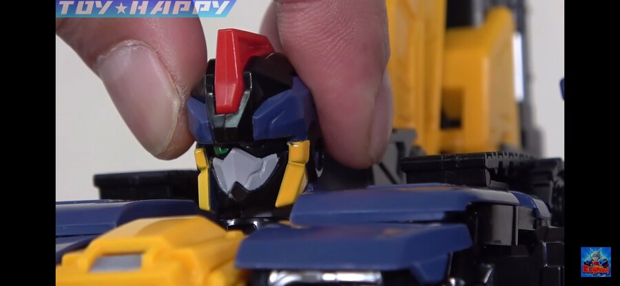 메탈카드봇)도색미스난 제품을 받았는데