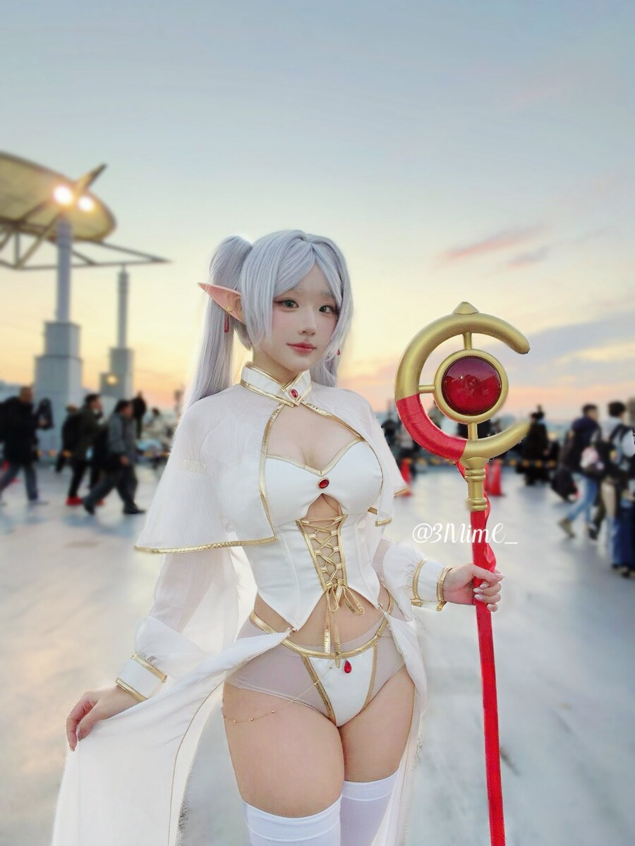 프리렌)코미케)뭔가 이상한 프리렌 코스프레_3.jpg