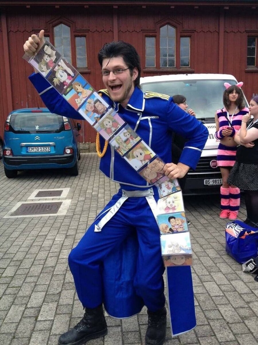 강연금 휴즈 코스프레_2.jpg