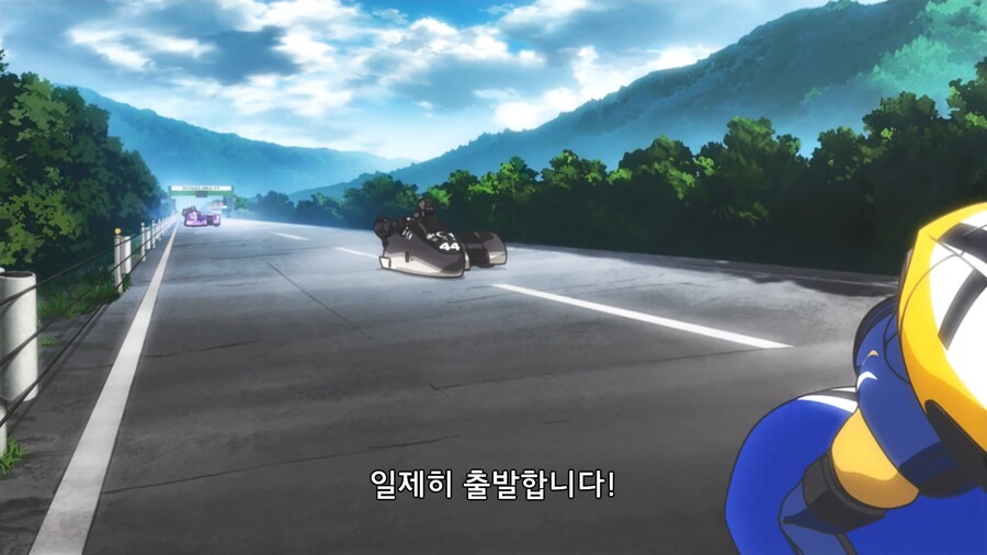 기가 존나쌘 언니들이 팀전 레이싱 하는 만화_3.jpg