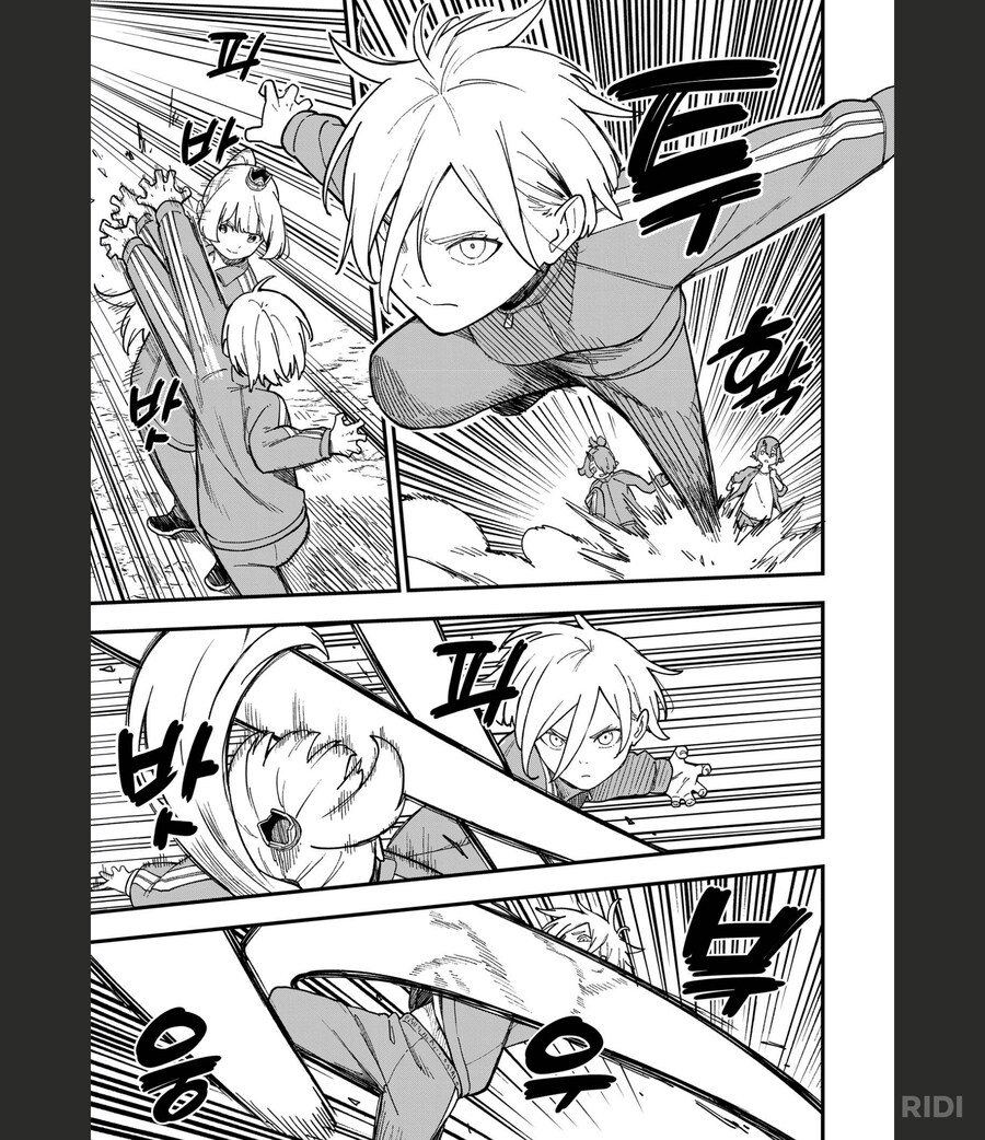 공주고문)두 맹수가 뛰어노는걸 구경하는 초식동물들_4.png