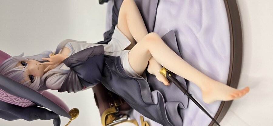 피규어)마녀의 여행 일레이나_5.jpg